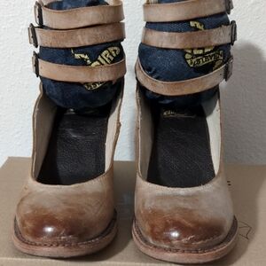 Stylish Tan Leather Women's Shoes